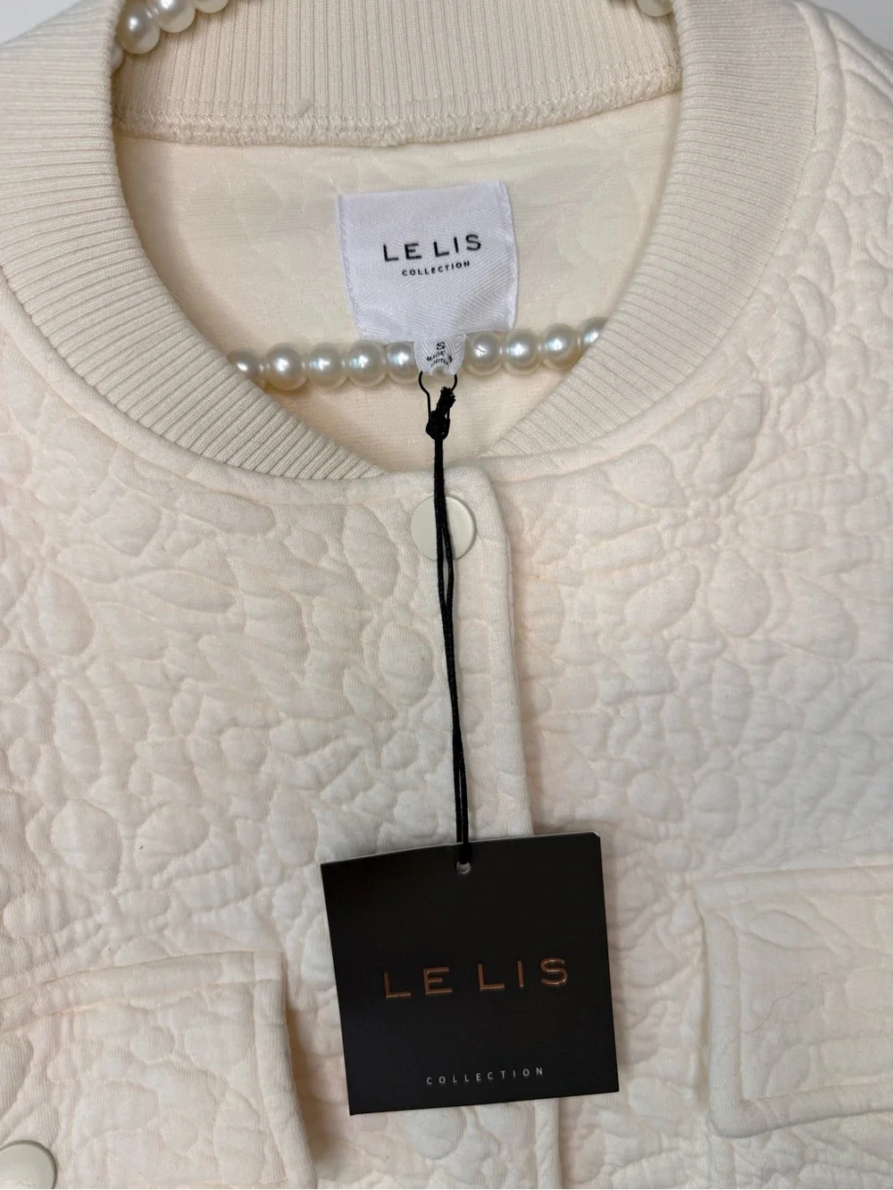 Le Lis Cream Quilted Button-Front Jacket Small NWT